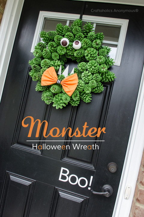 pinecone-monster-halloween-wreath-2