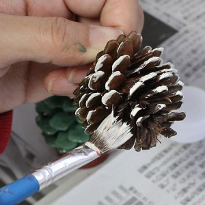 pine-cone-tree03