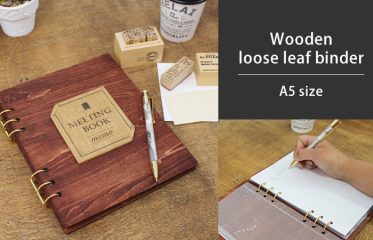 Wooden loose leaf binder